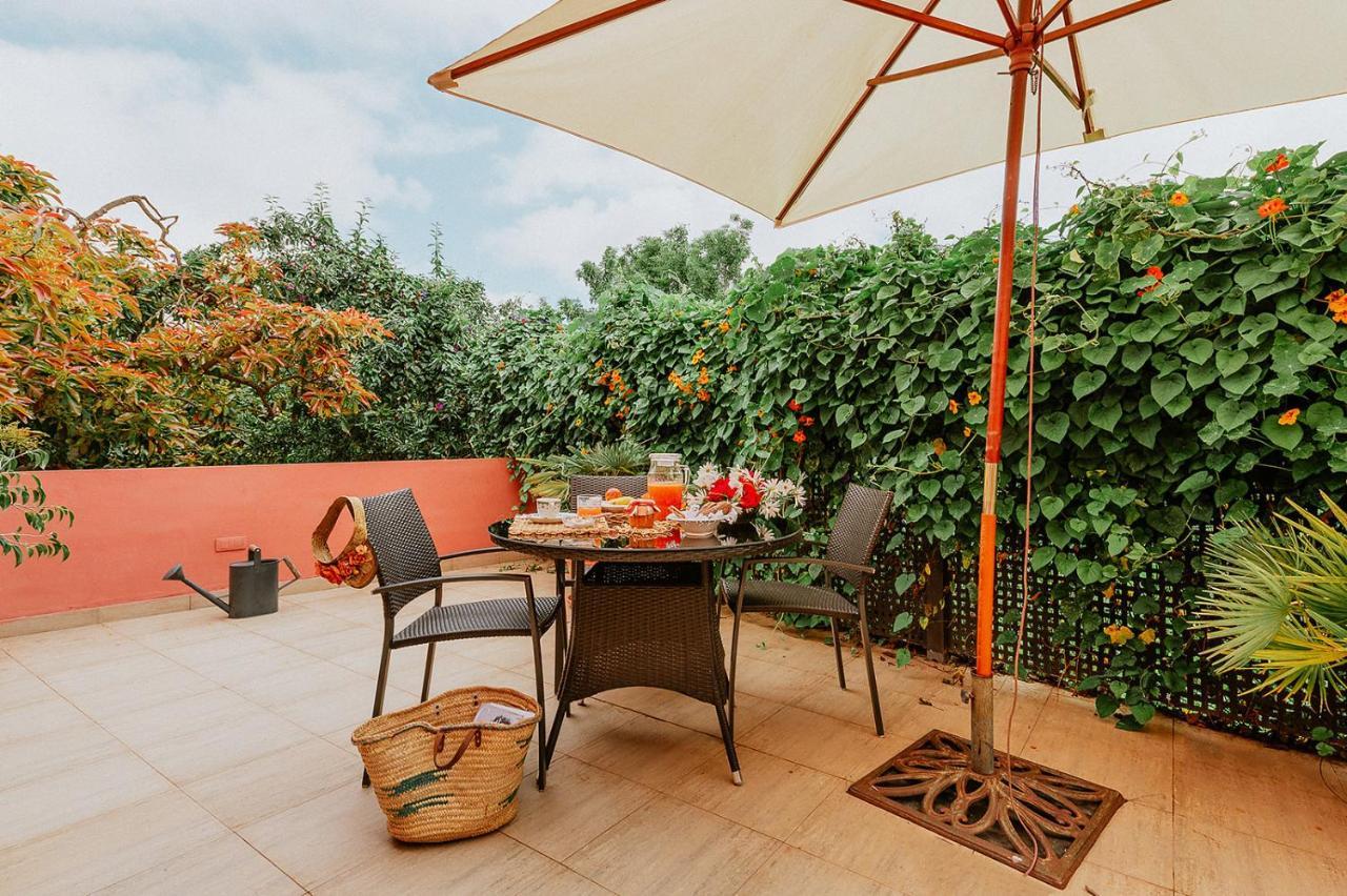 Homeforguest Rural House With Garden El Laurel Такоронте Екстер'єр фото